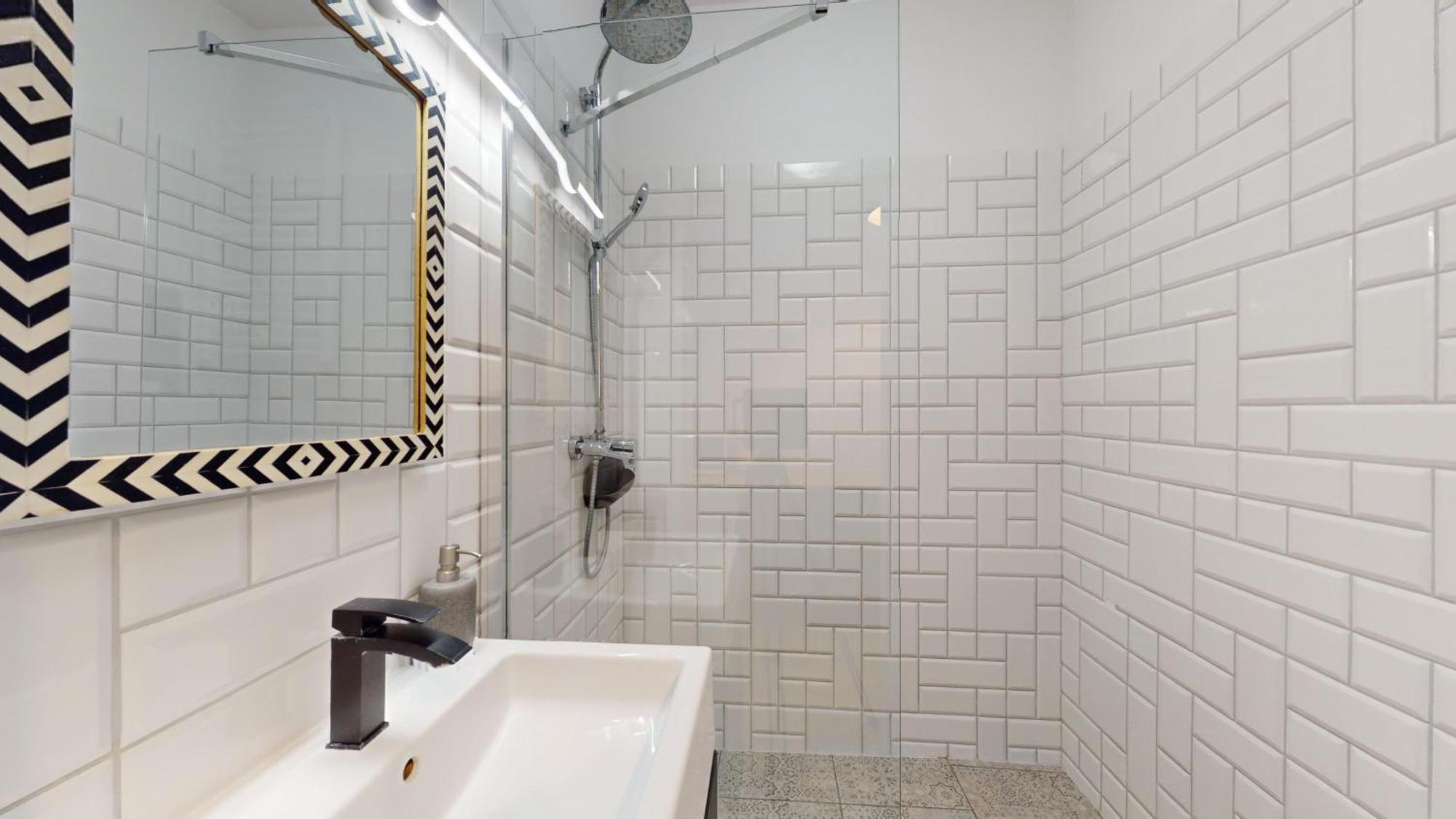 Family House Near The Market Square -Perfect For Family & Business Stays - Ksiecia Witolda Street 500 Steps To Market Square - 2 Bedrooms,2 Parking Places Breslau Exterior foto